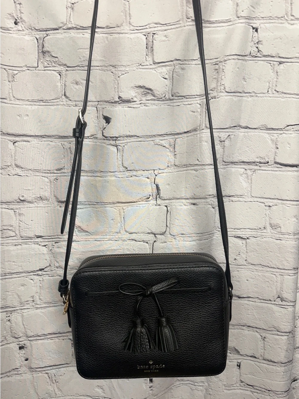 Kate Spade Black Hayes Camera Bag